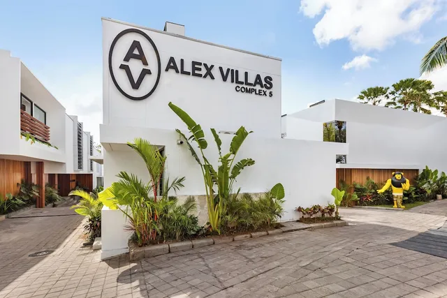 Alex Villas Complex N5