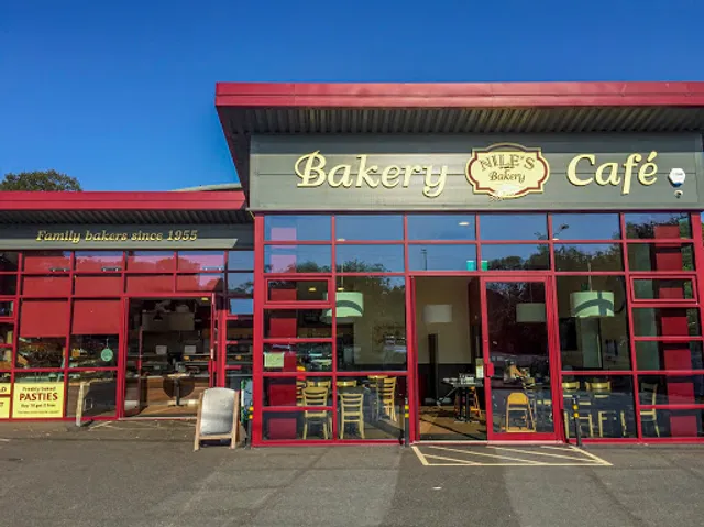Nile's Bakery cafe