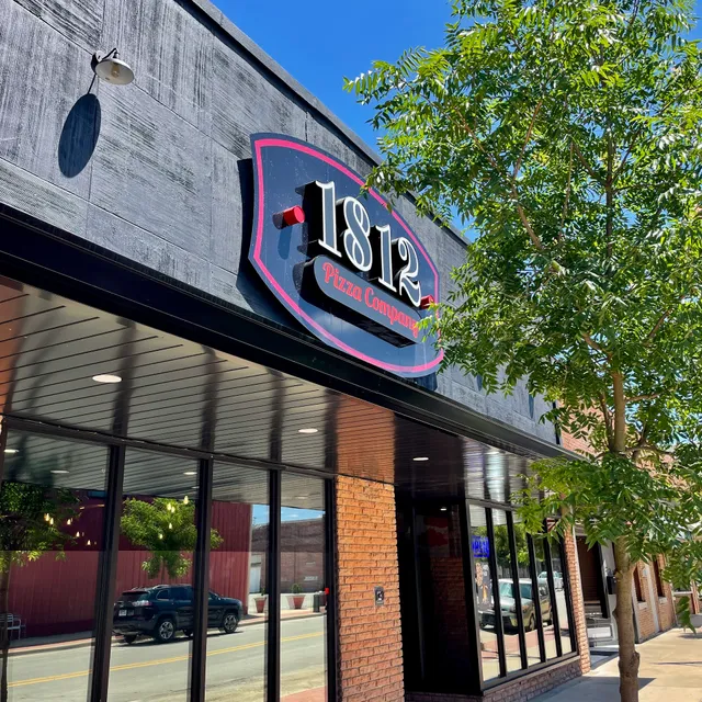 1812 Pizza Company - Paragould, Downtown