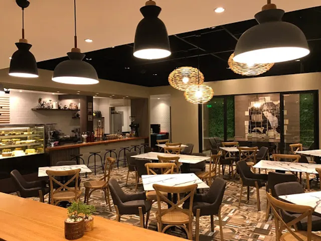 Caerus Specialty Coffee + Bistro