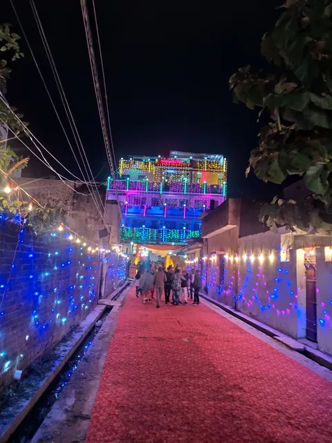 Anirudh Bhawan - Best Hostel PG & Rooms For Boys in Lucknow