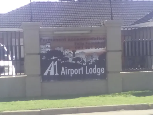 A1 Airport Lodge