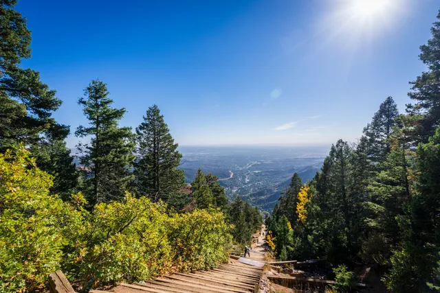 Manitou Incline
