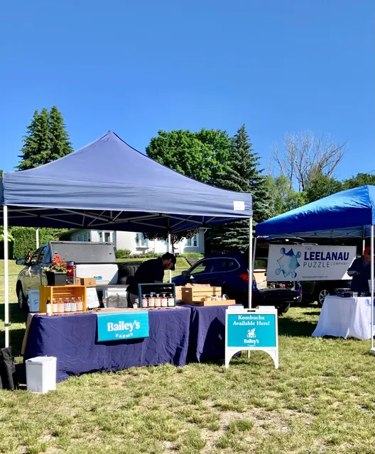 Leelanau Farmers Market Sutton’s Bay location