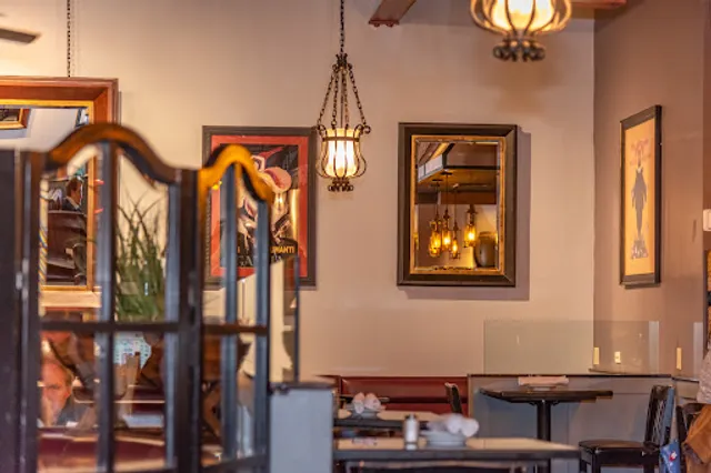 Ecco Trattoria & Bar