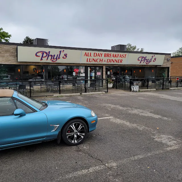 Phyl's All Day Breakfast and Lunch