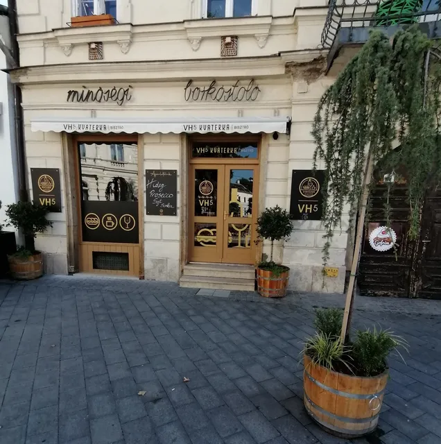 Kvaterka VH5 Bisztró és Kert