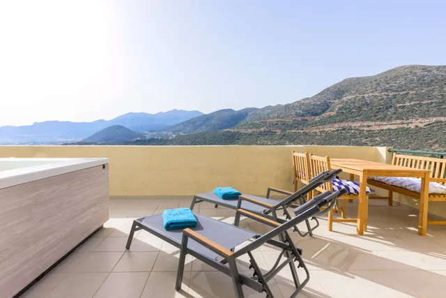 blue horizon apartments