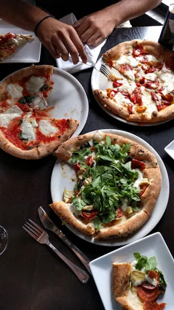 Forno Rosso Pizzeria Napoletana