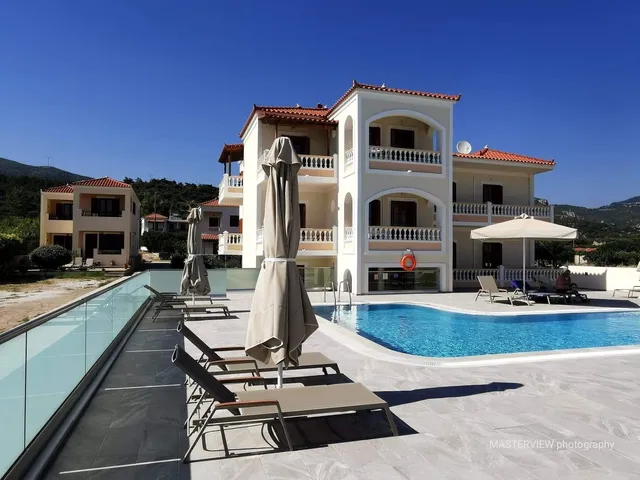 Anemos Apartments, By Villa Kokkoni