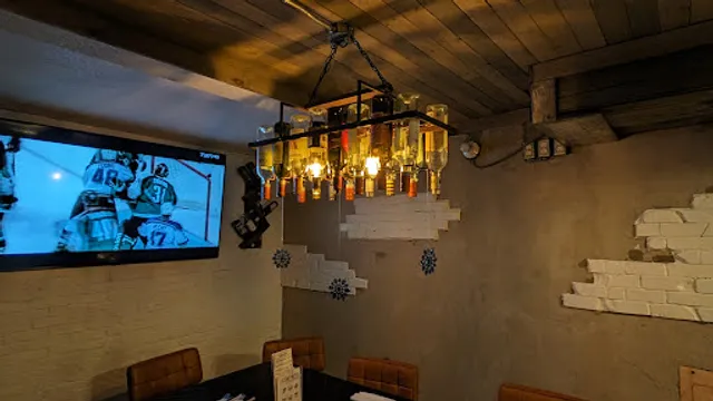 The Commercial Roadhouse