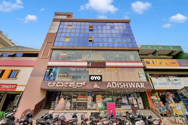 Collection O Daivik Sunset Suites