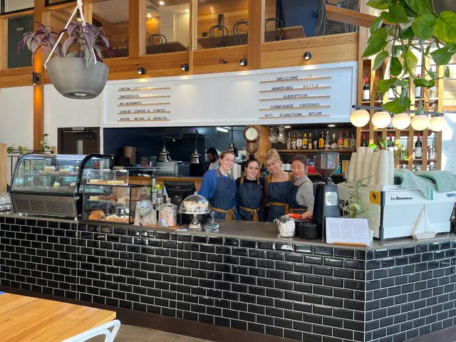 Whistling Kettle Cafe Hampton