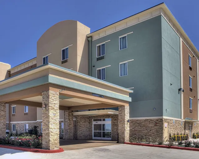 Comfort Inn & Suites Fort Worth West I-30 NAS JRB