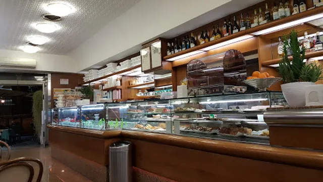 Bar Gelateria “Alberto Pica” dal 1971