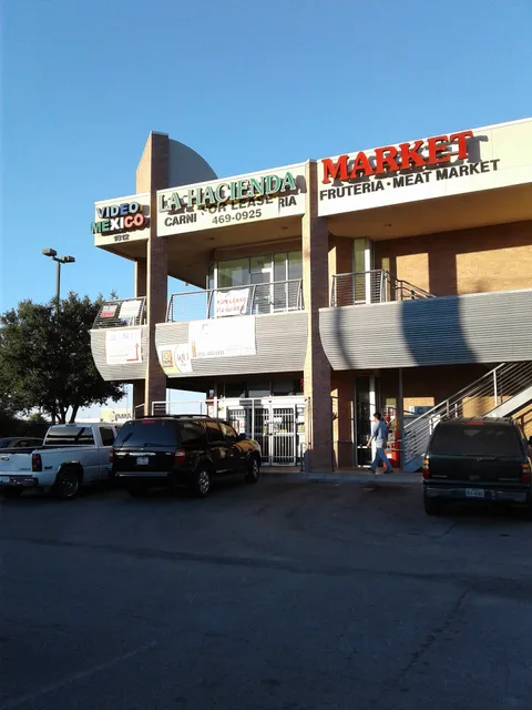 La Hacienda Market