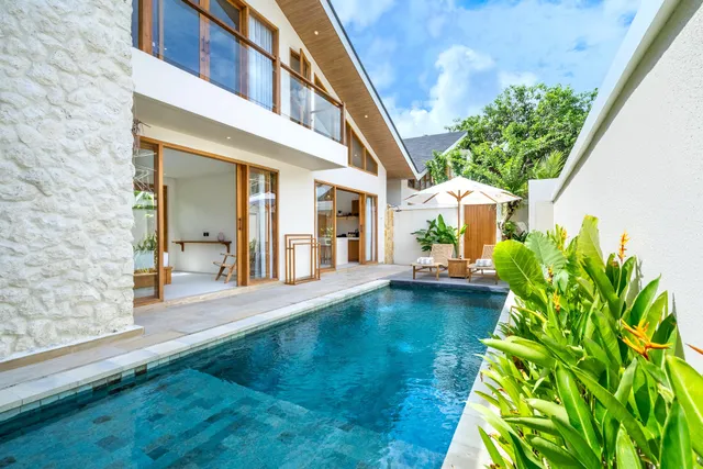 Kuta Beach Villas