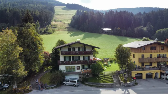 Alpenchalet basecamp