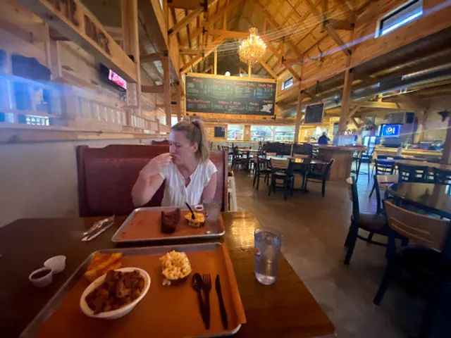 Smokee Mo's St. Louis BBQ