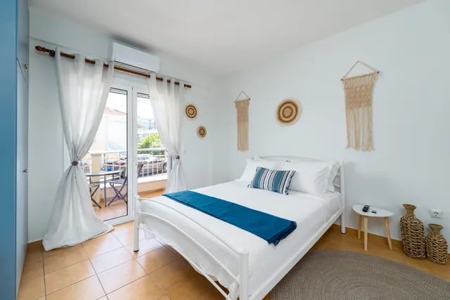 EAGLE'S NEST EGIO APARTMENTS