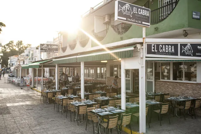 Restaurante El Cabra ( Ovidio playa )