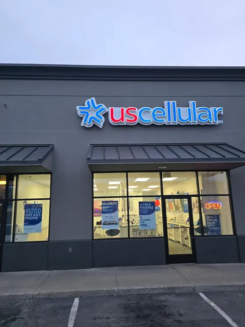 Authorized Retailer UScellular & T-Mobile