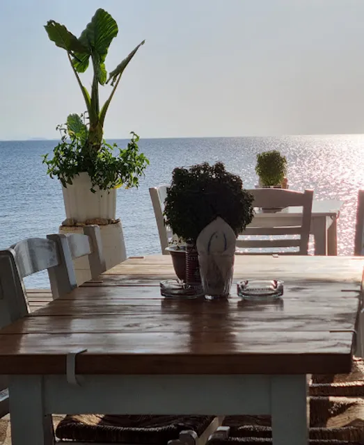 Ψαροταβέρνα Φάβιος Γιώργος