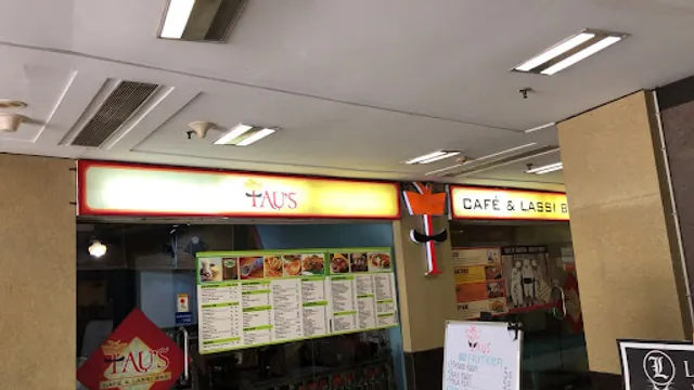 Tau's Cafe And Lassi Bar
