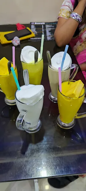 Smruti Juice & Ice Cream