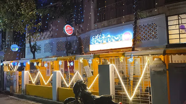 Cafe Kolkata 32
