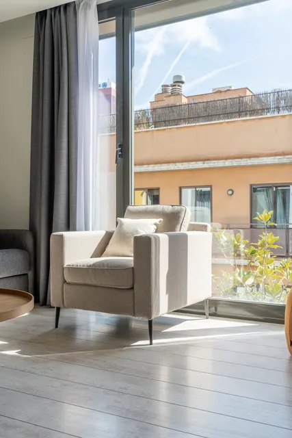 Limehome Barcelona Rector Triadó