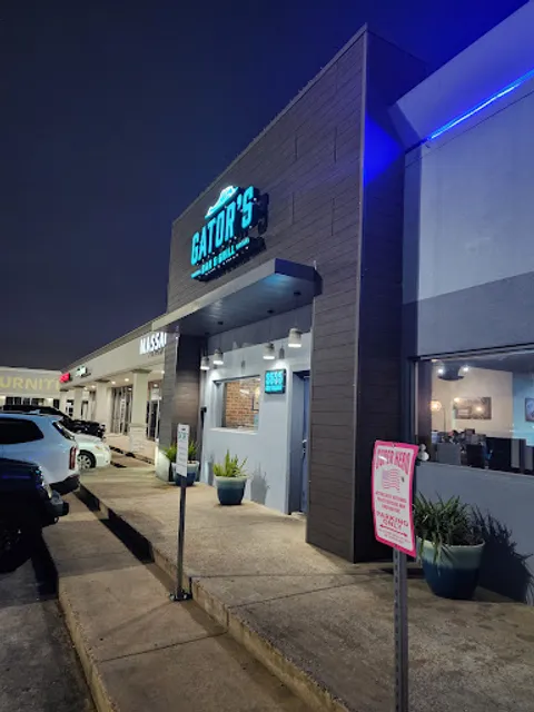 Gator's Bar and Grill