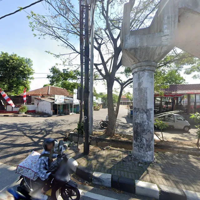 Simpang Empat Masakan Padang