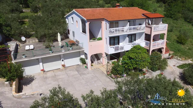 Adria Brela Apartments