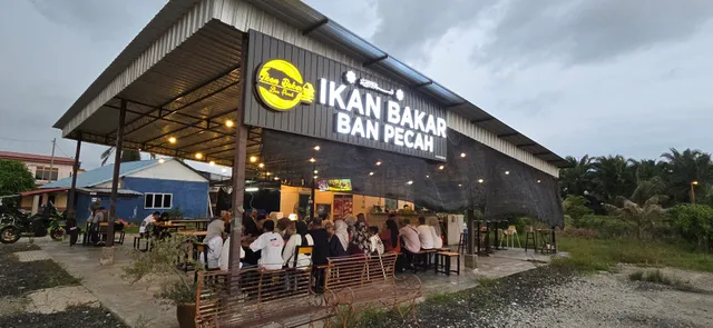Ikan Bakar Ban Pecah