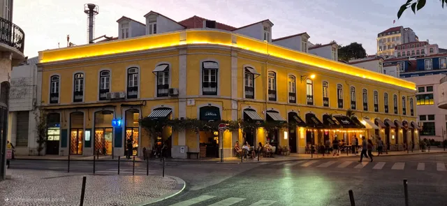 Studios with Mezzanine Rua da Moeda