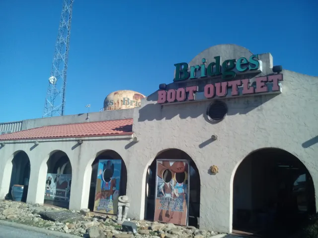 Bridges Boot Outlet