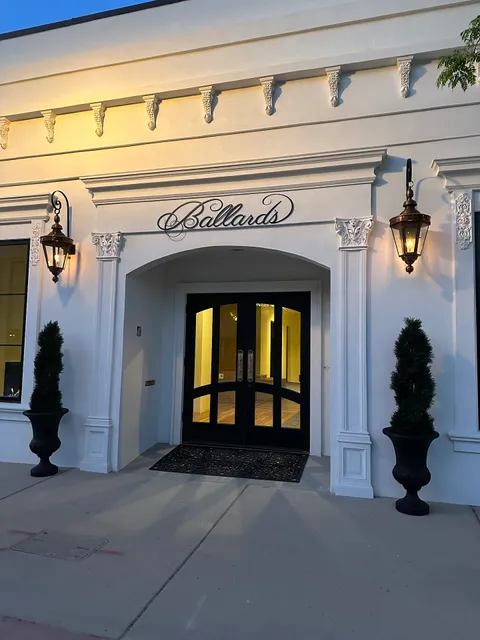 Ballard’s Fine Art Gallery