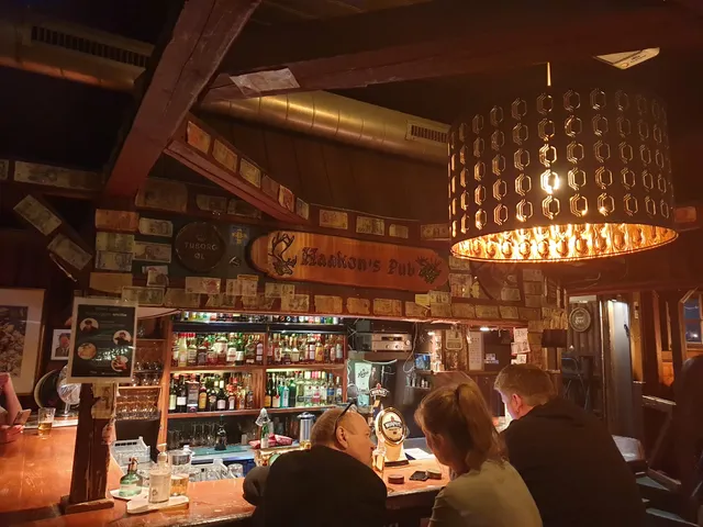 Haakons pub AS