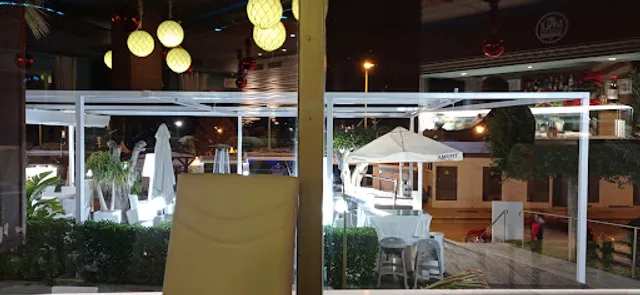 Maui Gastro y Port Garrucha