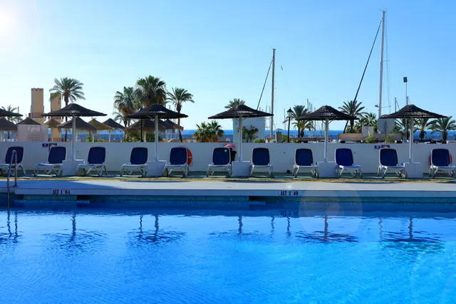 HOTEL PYR FUENGIROLA