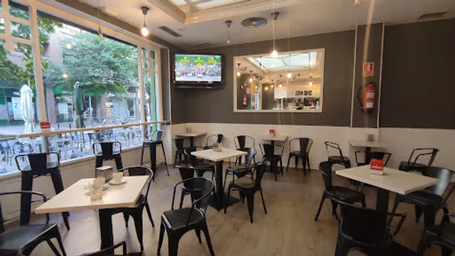 Cafetería Verich Tapas Bar