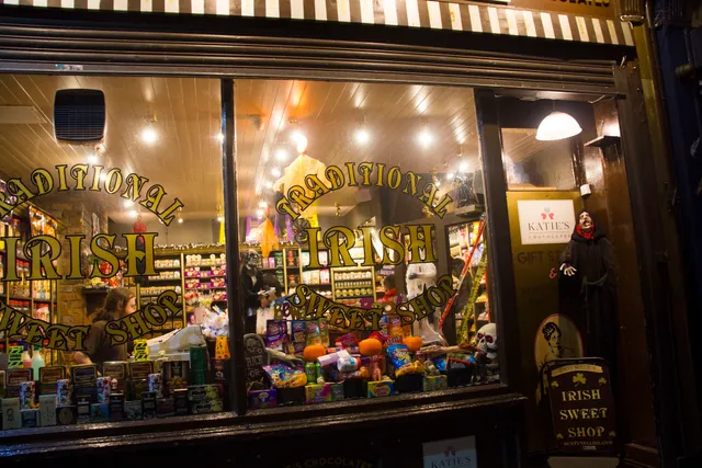 Aunty Nellie's Sweet Shop