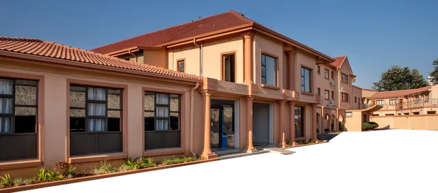 Ngwenya Hotel & Conference Centre