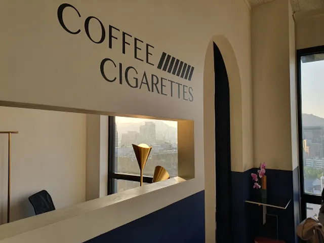 COFFEE & CIGARETTES