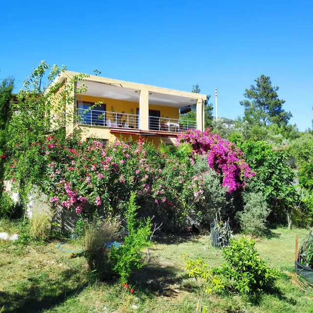 Çıralı Sunny House