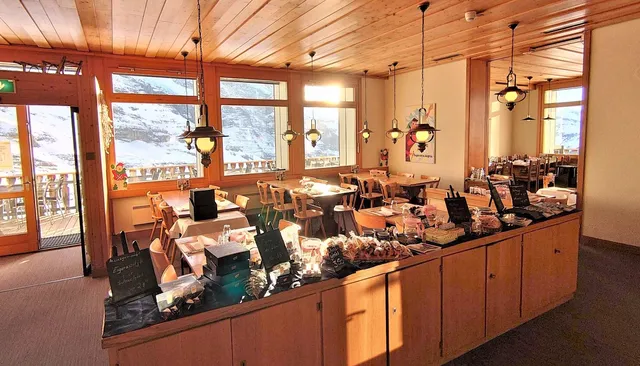 Restaurant Eigergletscher 2320 m