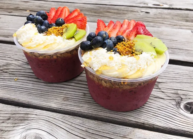 Mountain Berry Bowls Helena