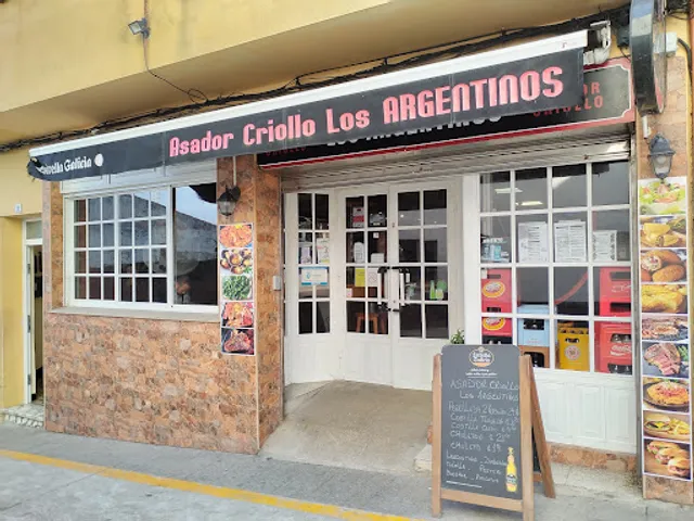Asador Criollo Los Argentinos