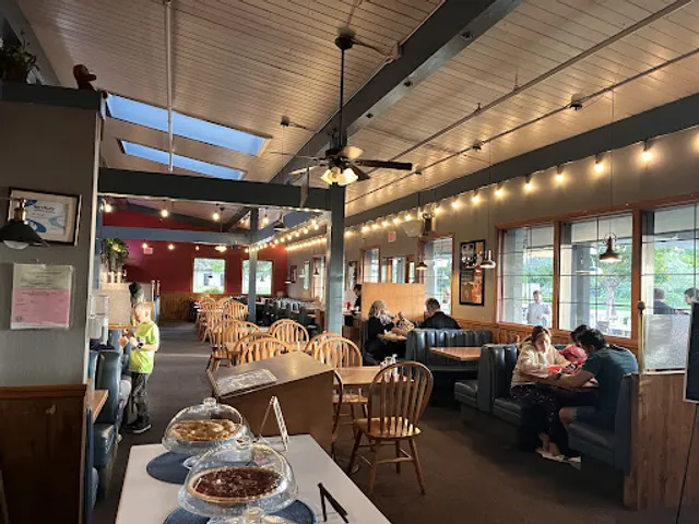 Family BBQ Hickory Pit